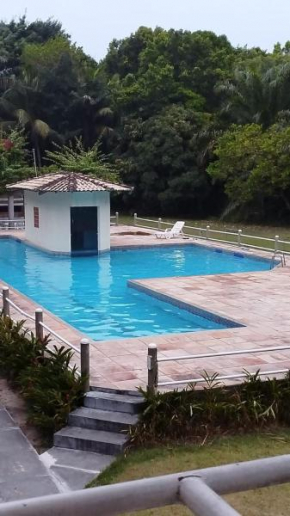 Casa de Simone axe mói piscina ToaToa internet